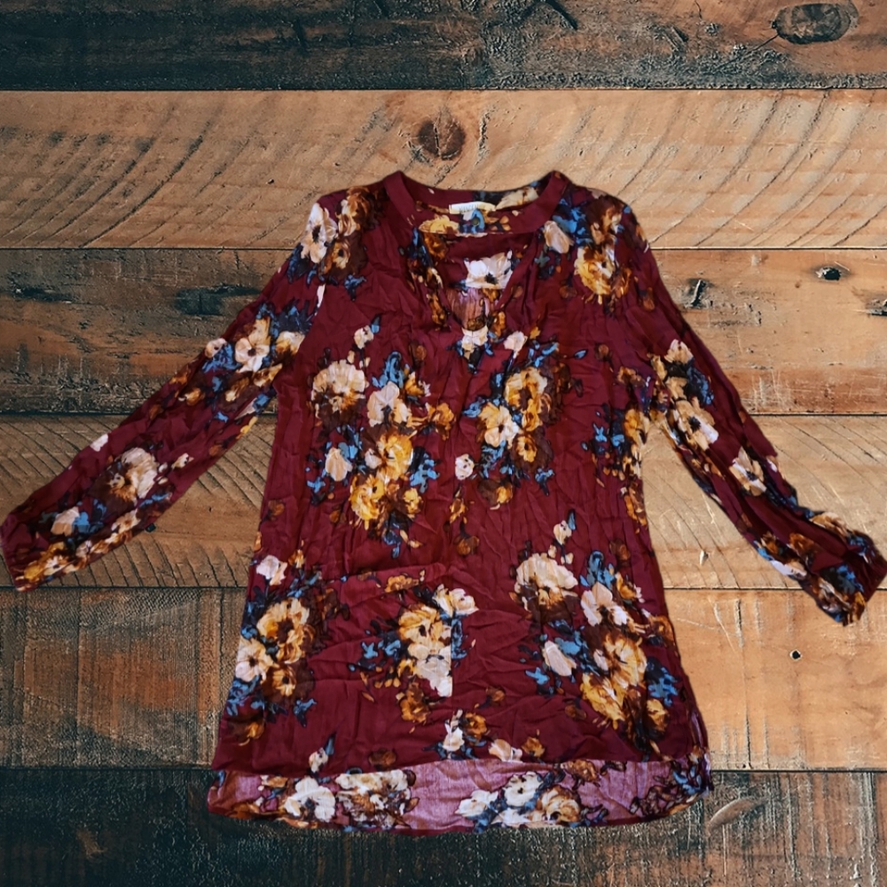Wanderlux floral blouse